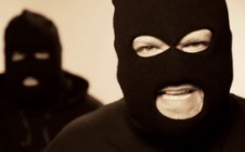 LA COKA NOSTRA – WAGING WAR FT. RITE HOOK