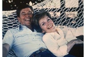 Apathy – Mom & Dad (2025)