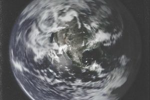 Justo the MC & M.W.P. – Gray Lenses (2025)